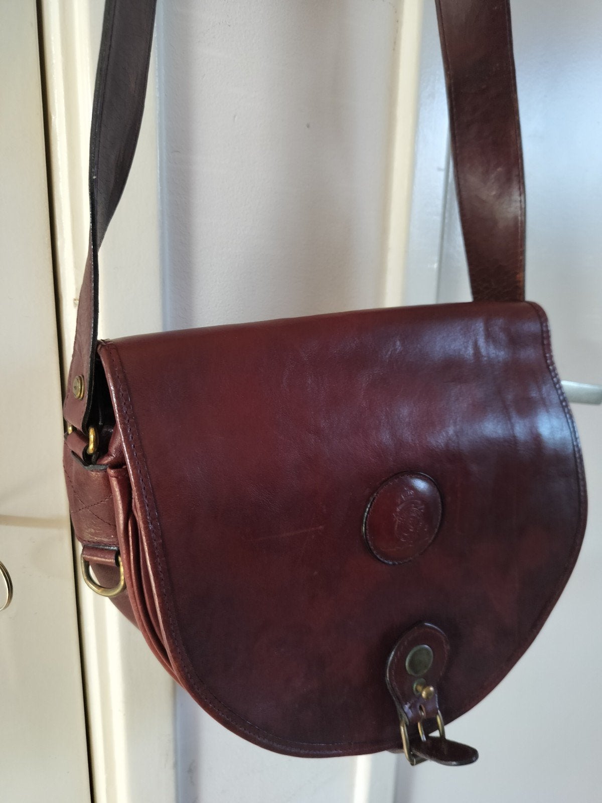 Prachtige vintage Italiaanse leren tas

Merk L. Gori, Verzenden
