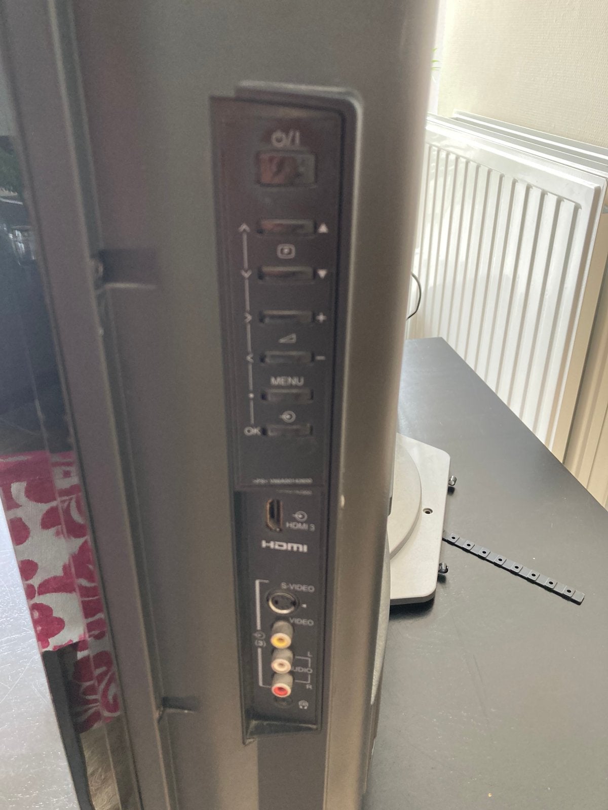 Toshiba televisie, Audio, Tv en Foto, Ophalen, 50 Hz, LCD, Gebruikt