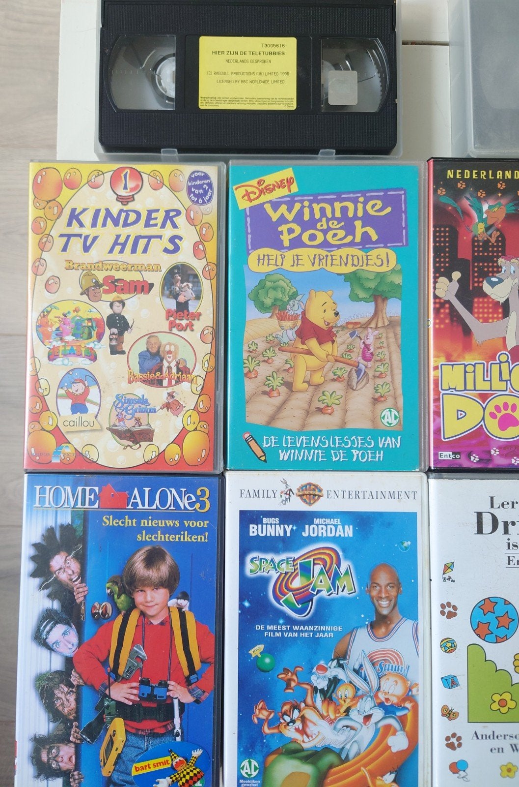 13 VHS kinderfilms: Knofje, Teletubbies, Disney, Space Jam e, Cd's en Dvd's, Ophalen of Verzenden