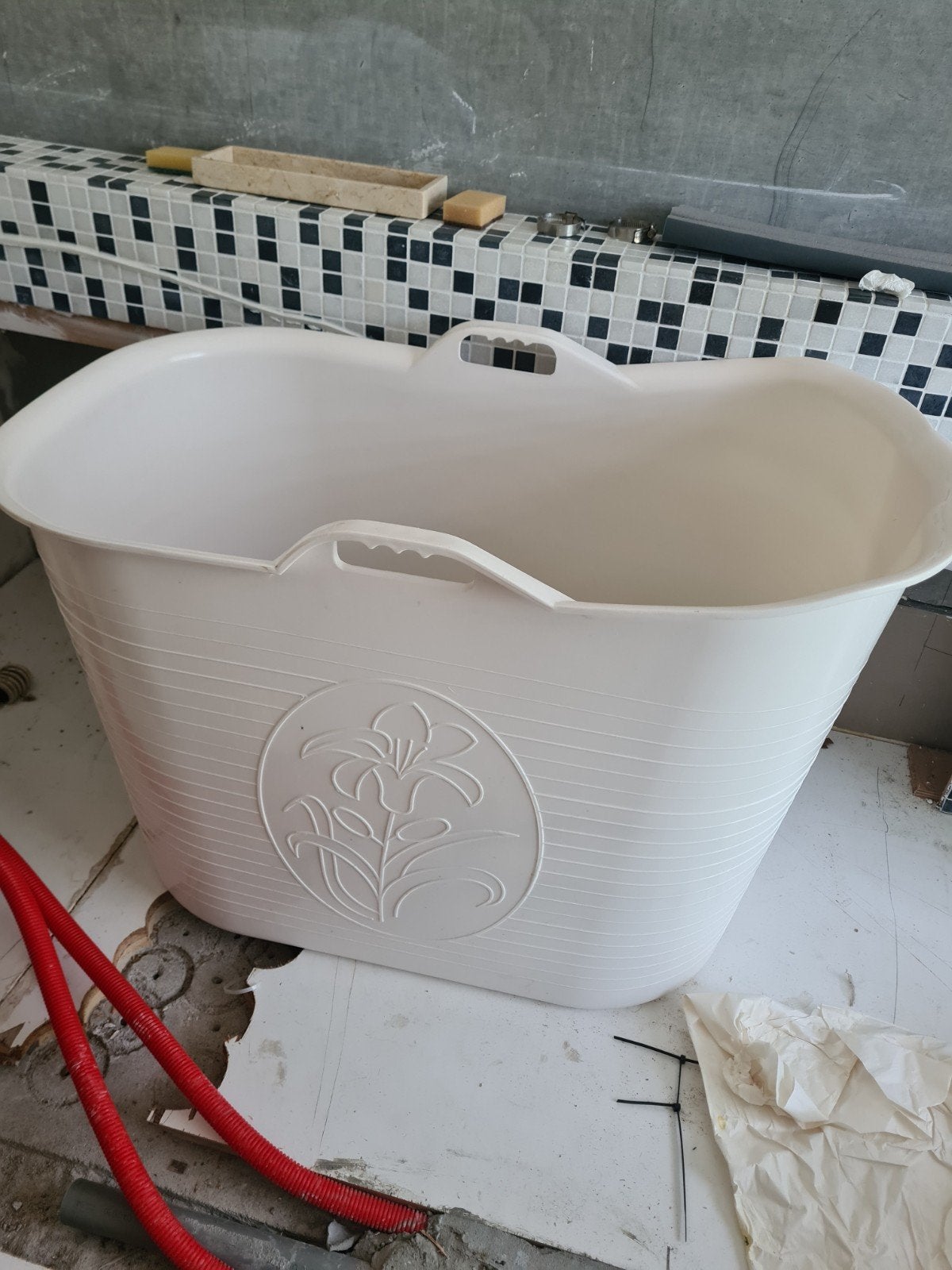 Flexibele Baby Badkuip - Wit met Lelie Design, Overige merken, Gebruikt, Ophalen of Verzenden, Badje