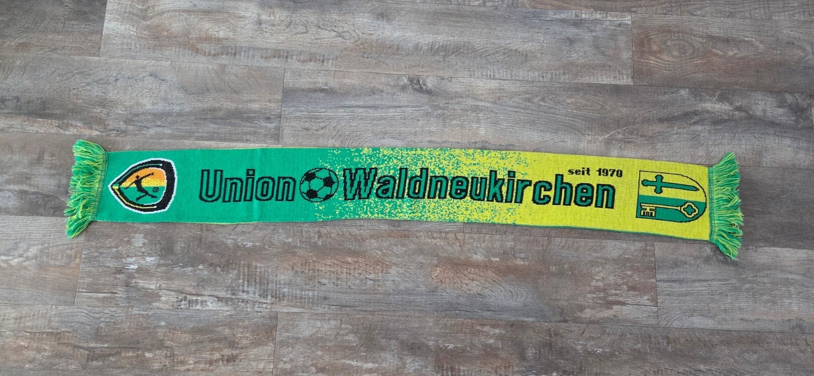 Sjaal Union Waldneukirchen, Verzamelen, Sportartikelen en Voetbal, Ophalen of Verzenden, Zo goed als nieuw, Buitenlandse clubs