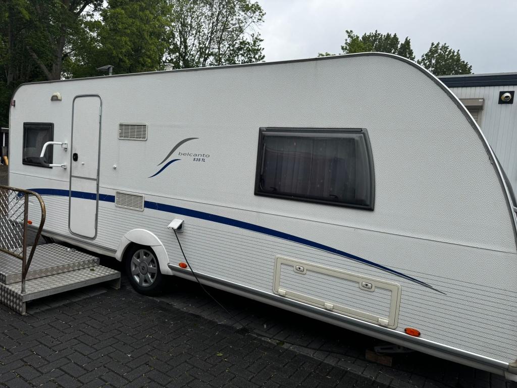 Burstner belcanto 535 tl, Caravans en Kamperen, Caravans, Particulier, tot en met 4, Rondzit, 2 aparte bedden, Fietsenrek, Hordeur