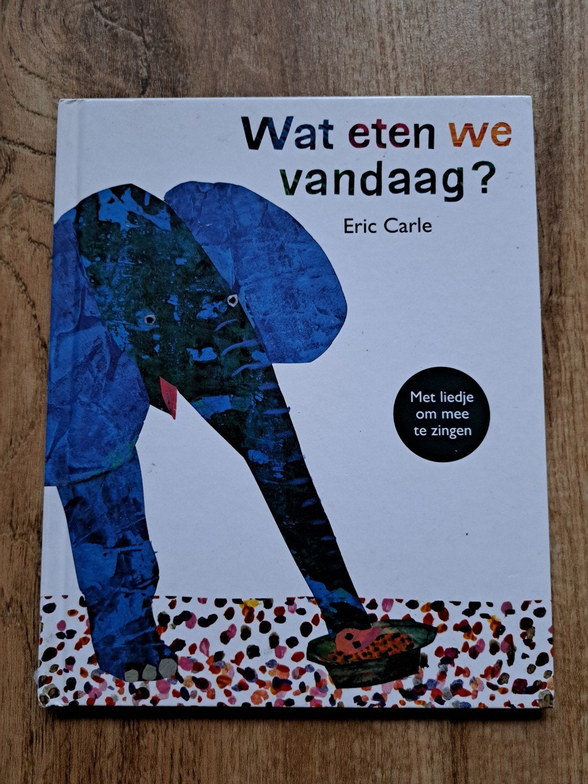 Wat eten we vandaag? - Eric Carle (met liedje), Fictie algemeen, Jongen of Meisje, Ophalen of Verzenden, Zo goed als nieuw