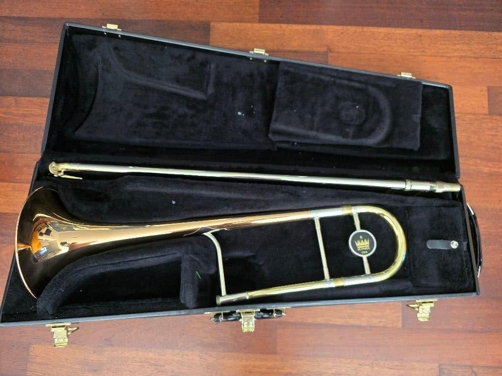 Trombone King 2104 (4B), Ophalen, Gebruikt, Tenor, Met koffer