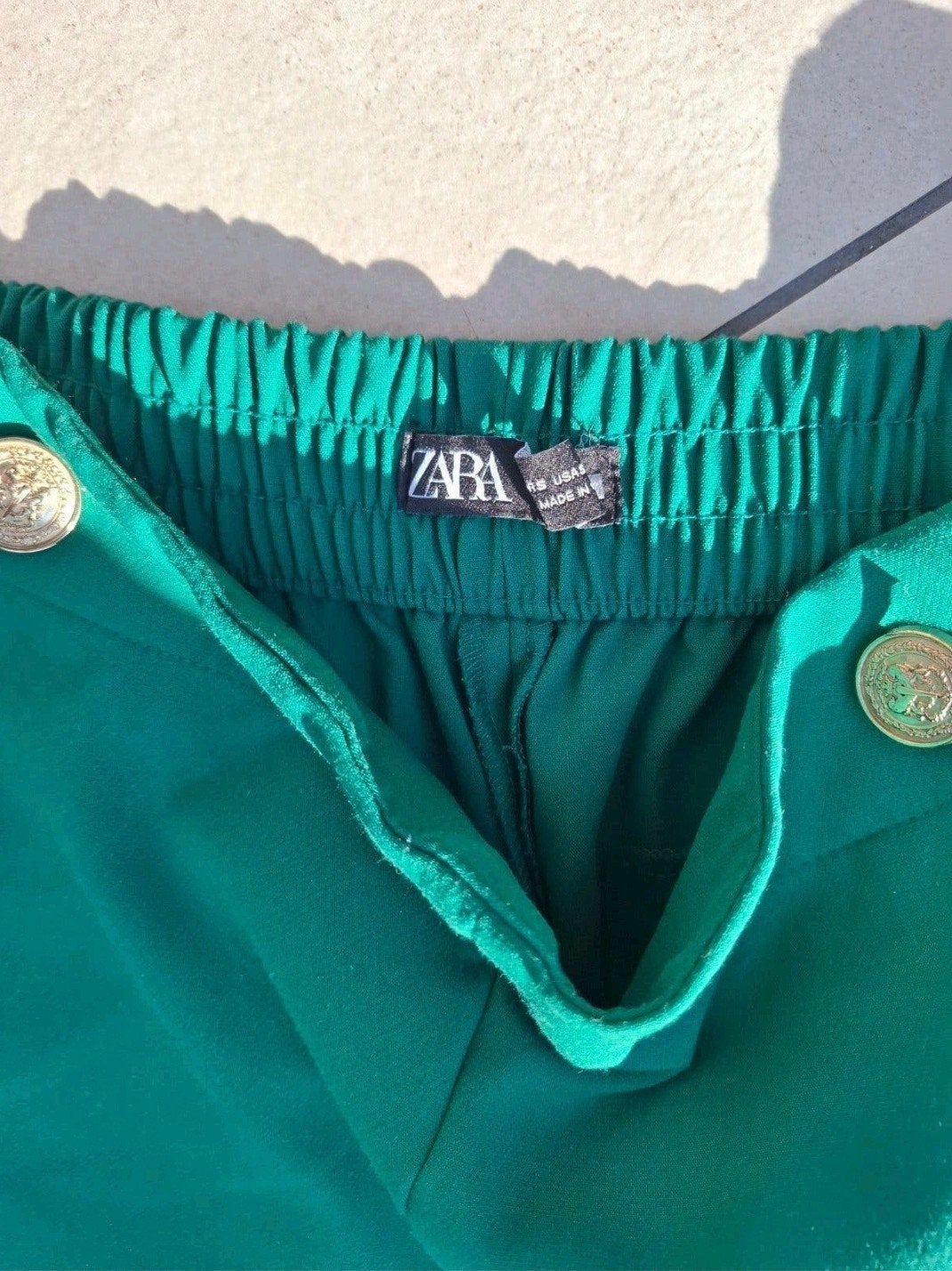Zara groene pantalon maat S met gouden knopen, Kleding | Dames, Zara, Ophalen of Verzenden, Maat 36 (S), Lang