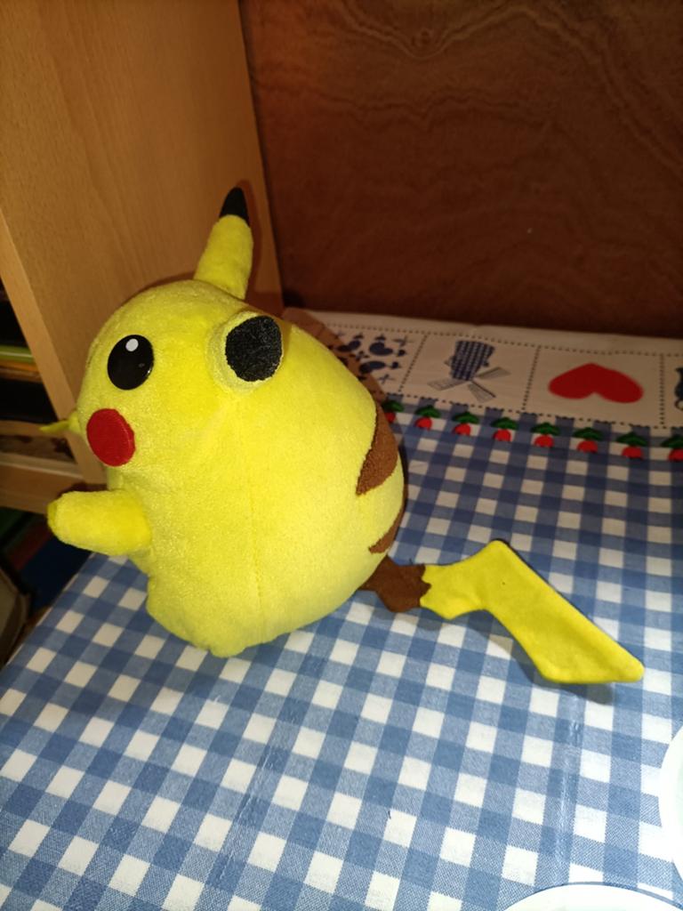 Pikachu knuffel Pokemon 15 cm groot, Ophalen of Verzenden, Zo goed als nieuw, Overige typen
