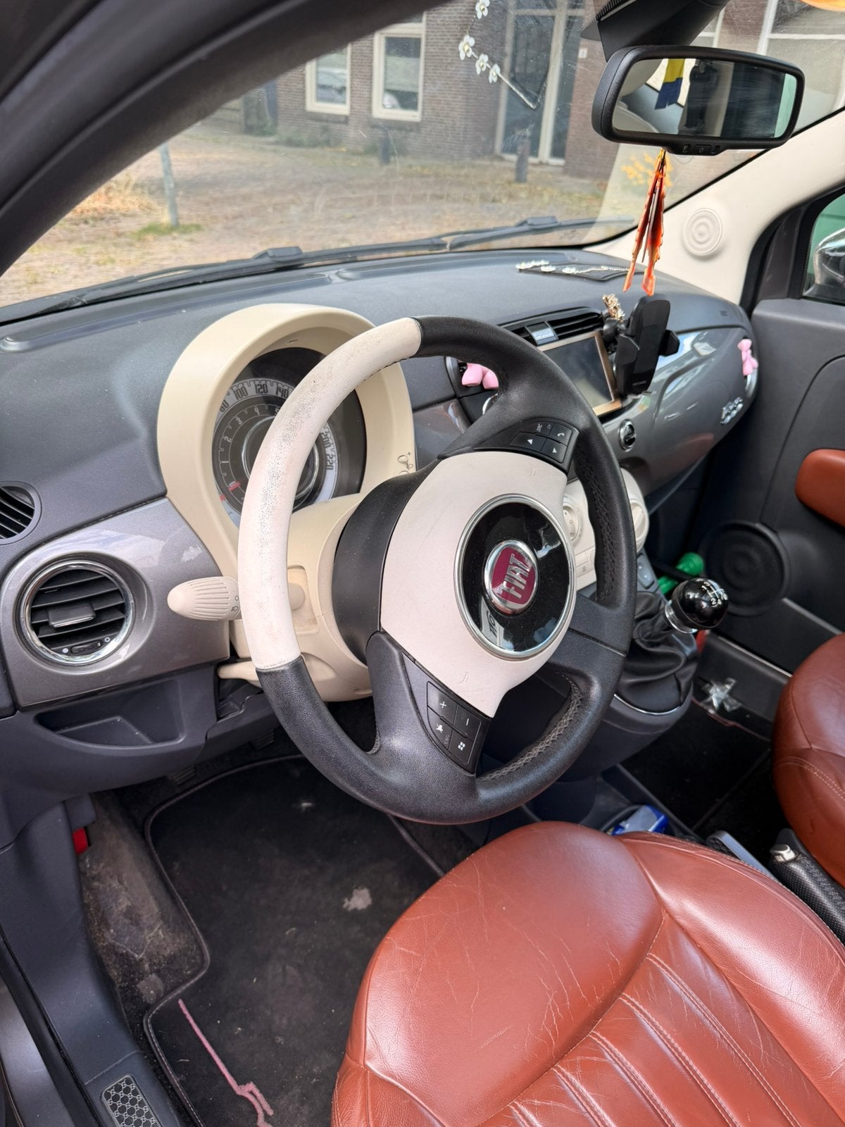 Fiat 500 - 12/2009 Grijs, Voorwielaandrijving, Start-stop-systeem, 1242 cc, 4 cilinders