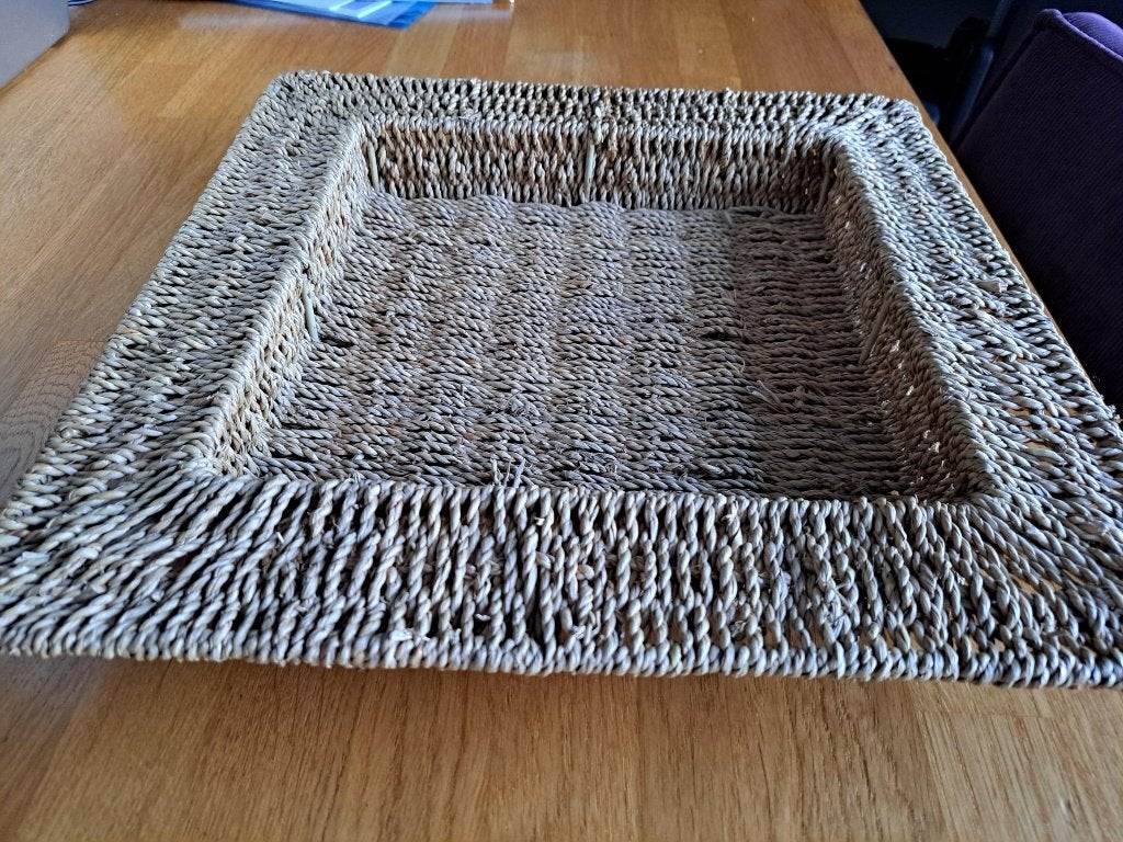Grote rieten vierkanten schaal, 35 x 35 cm, Ophalen of Verzenden, Zo goed als nieuw, Rond, Riet