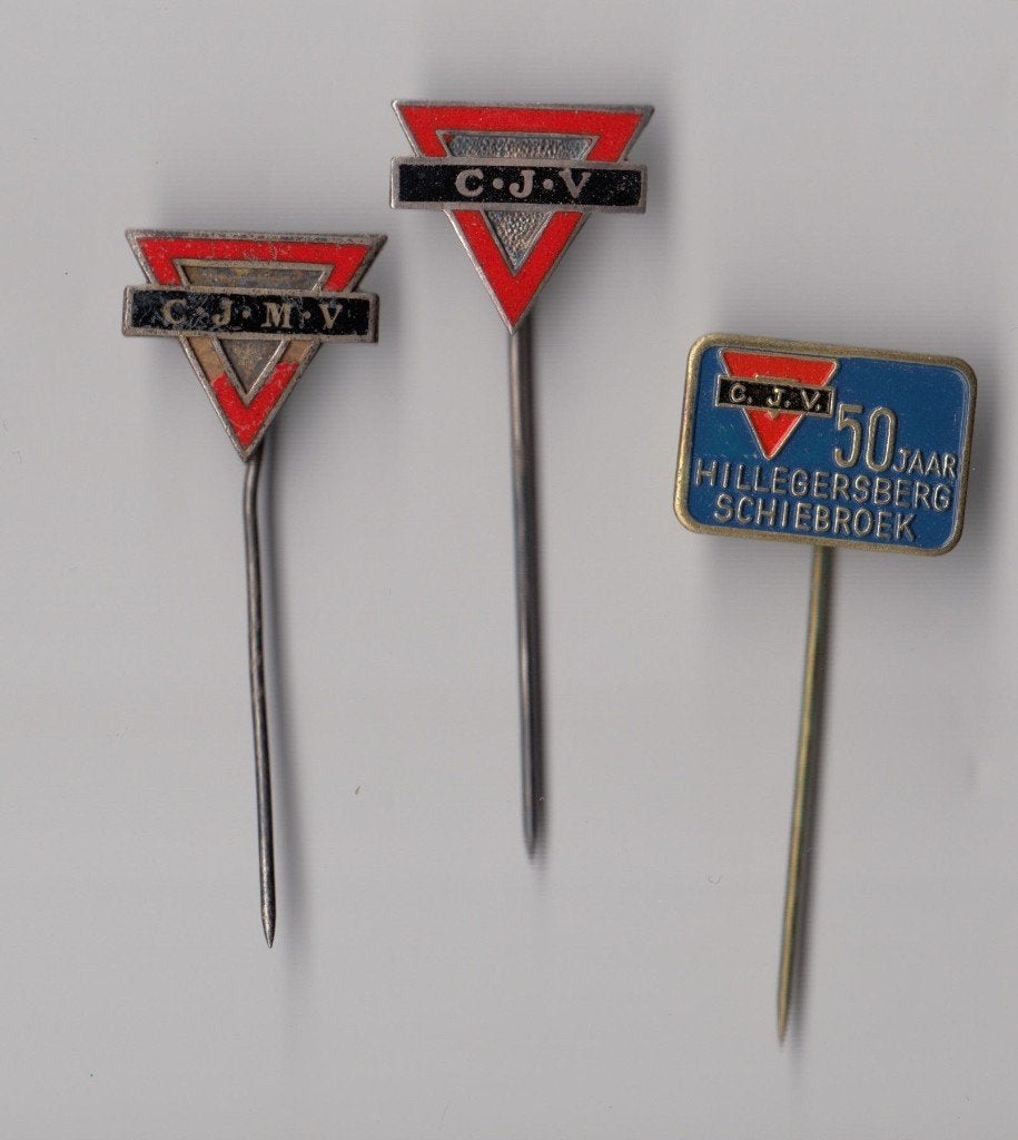 CJV CJMV emaille Schiebroek speldjes, Gebruikt, Niet vindbaar, Niet vindbaar, Speldje of Pin
