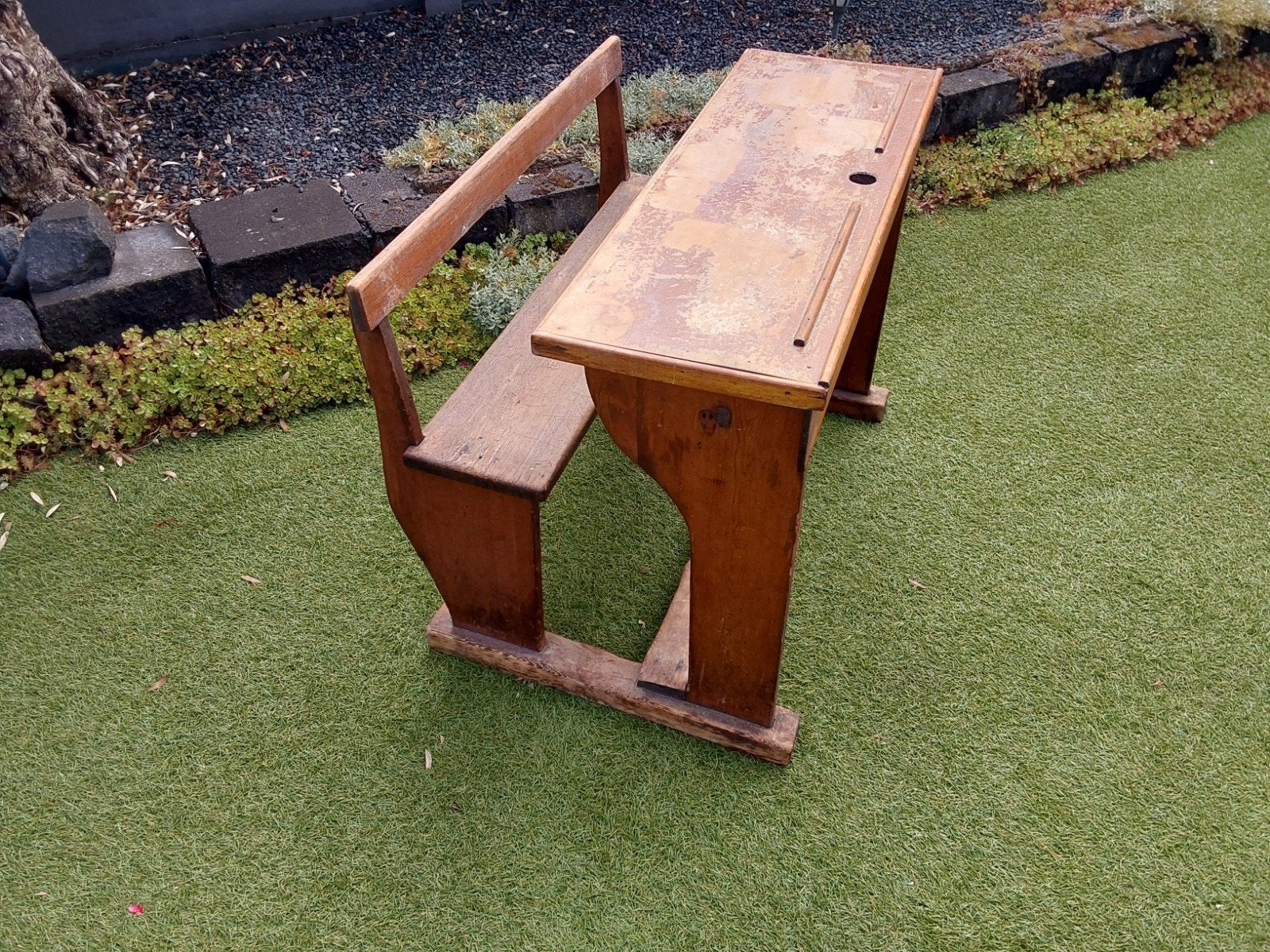 Schoolbankje/ lessenaartje brocant, Ophalen