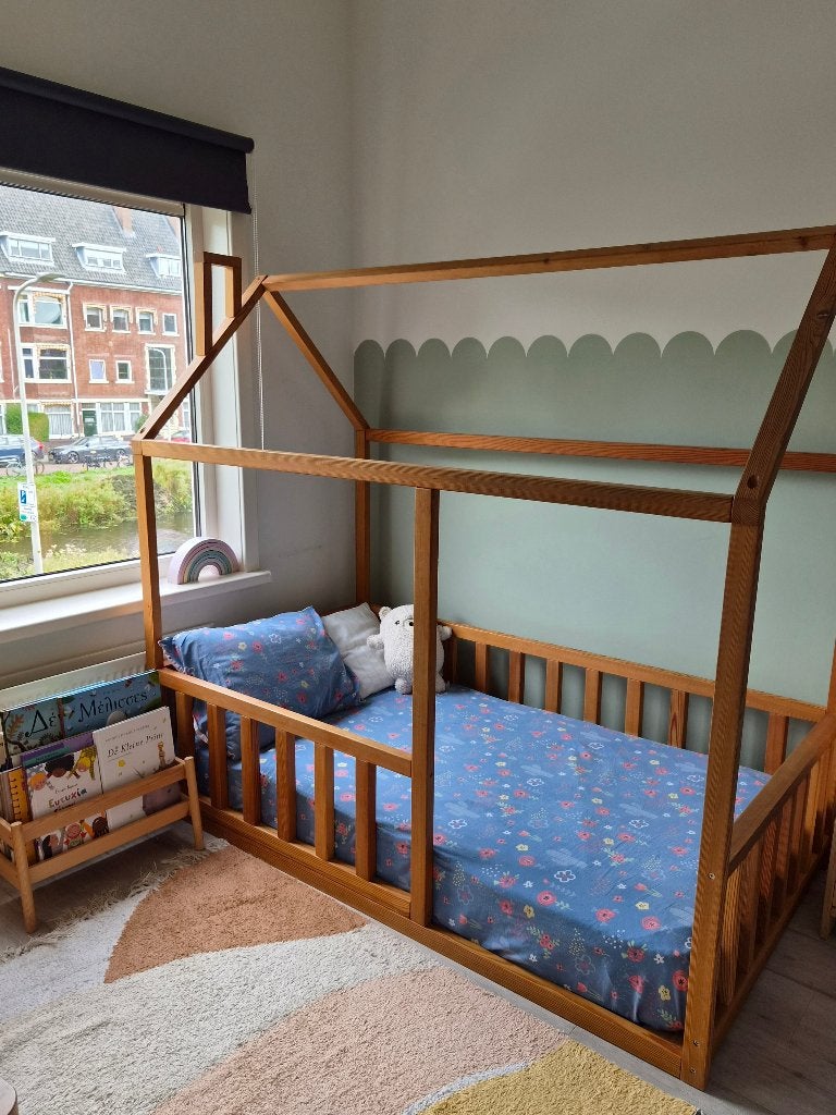 Montessori House Bed, Kinderen en Baby's, Ophalen, Zo goed als nieuw, 160 tot 180 cm, 85 tot 100 cm