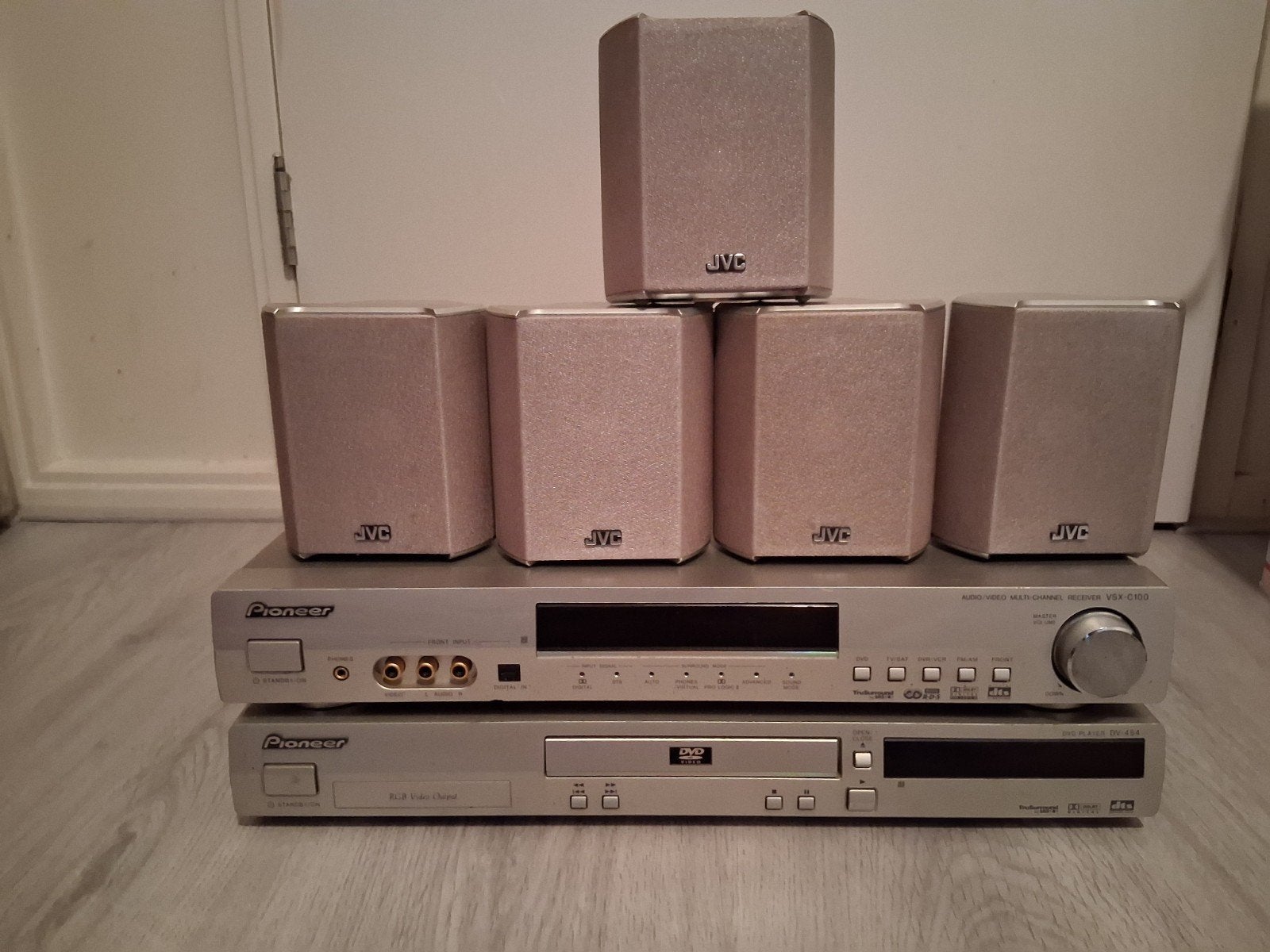 Pioneer receiver + pioneer Dvd speler + JVC speakerset, Gebruikt, Ophalen of Verzenden, Pioneer, 5.1-systeem