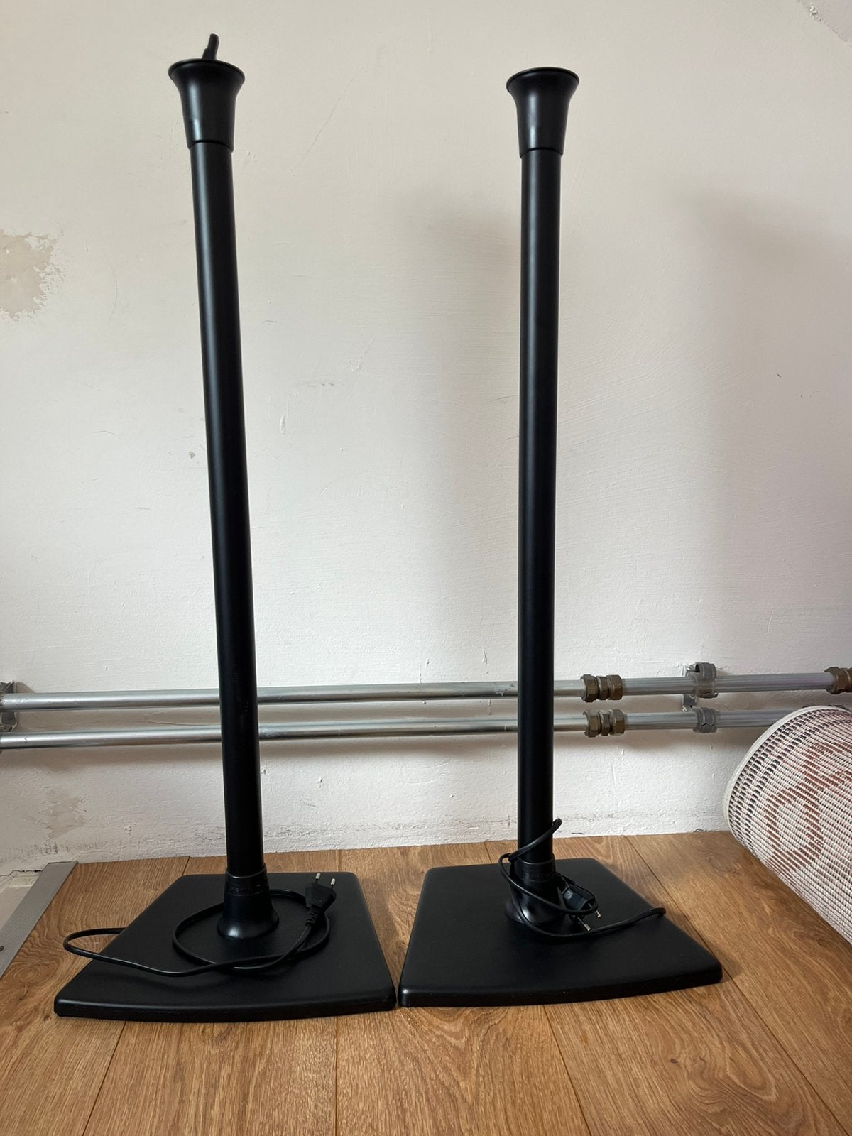 Sonos one vloerstandaard SANUS 2 stuks, Ophalen, Zo goed als nieuw, Sonos