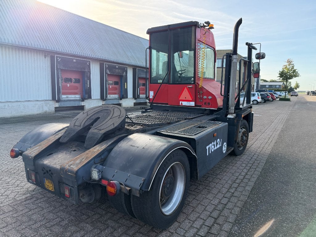 KALMAR  TT 612 D , HEFSCHOTEL RDW  KENTEKEN., Auto's, Bedrijf, Diesel, Te koop, Rood