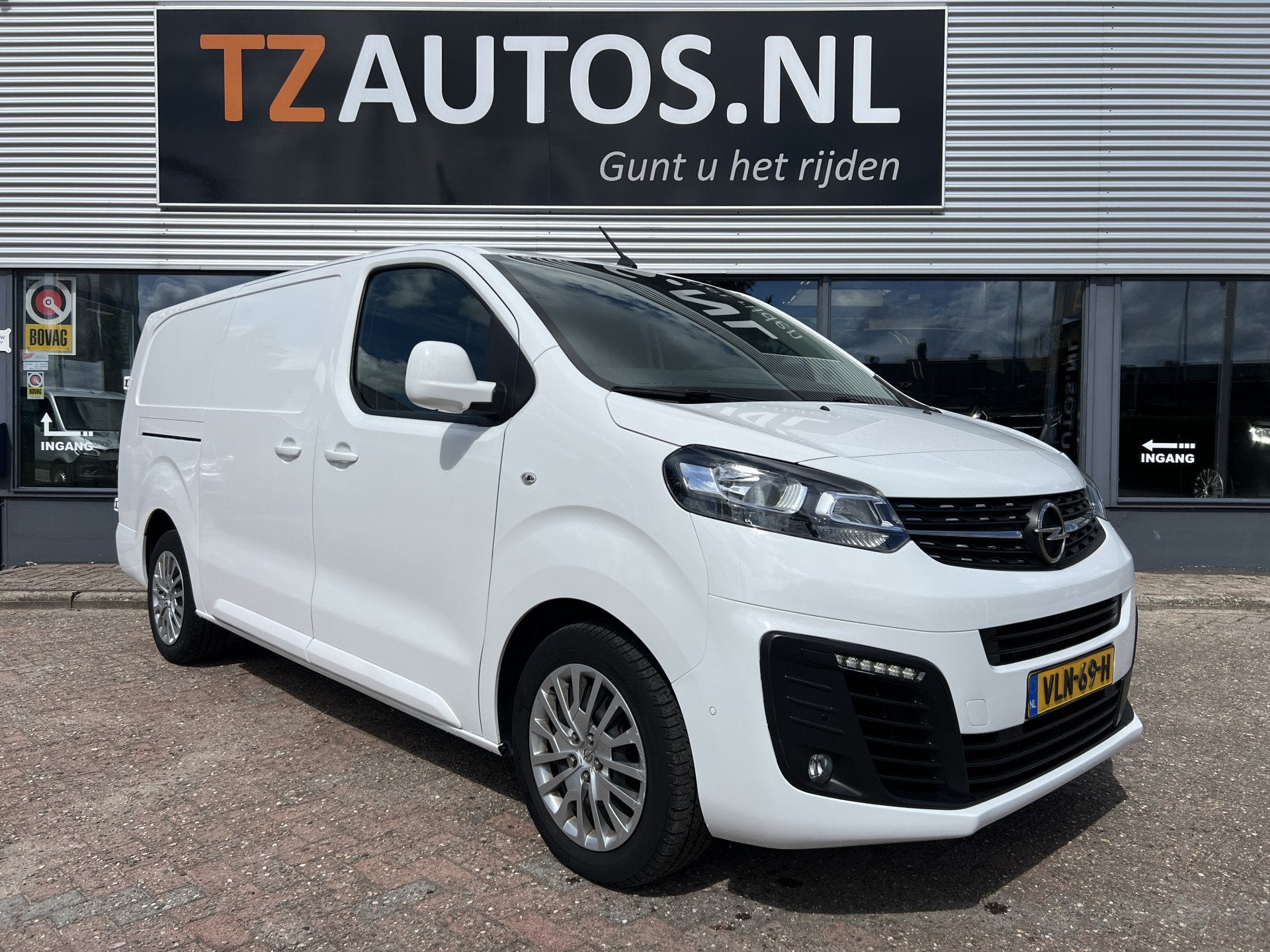 Opel Vivaro 2.0 CDTI L3H1 Edition Nieuwstaat (bj 2021), Auto's, Dealer onderhouden, Stof, Gebruikt, 4 cilinders