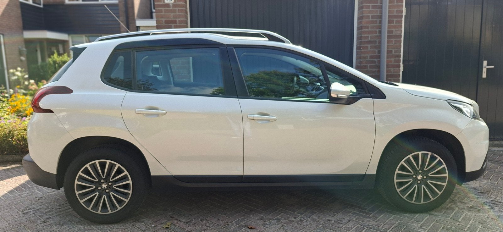 Foto 6 van Peugeot 2008 (parelmoer wit)