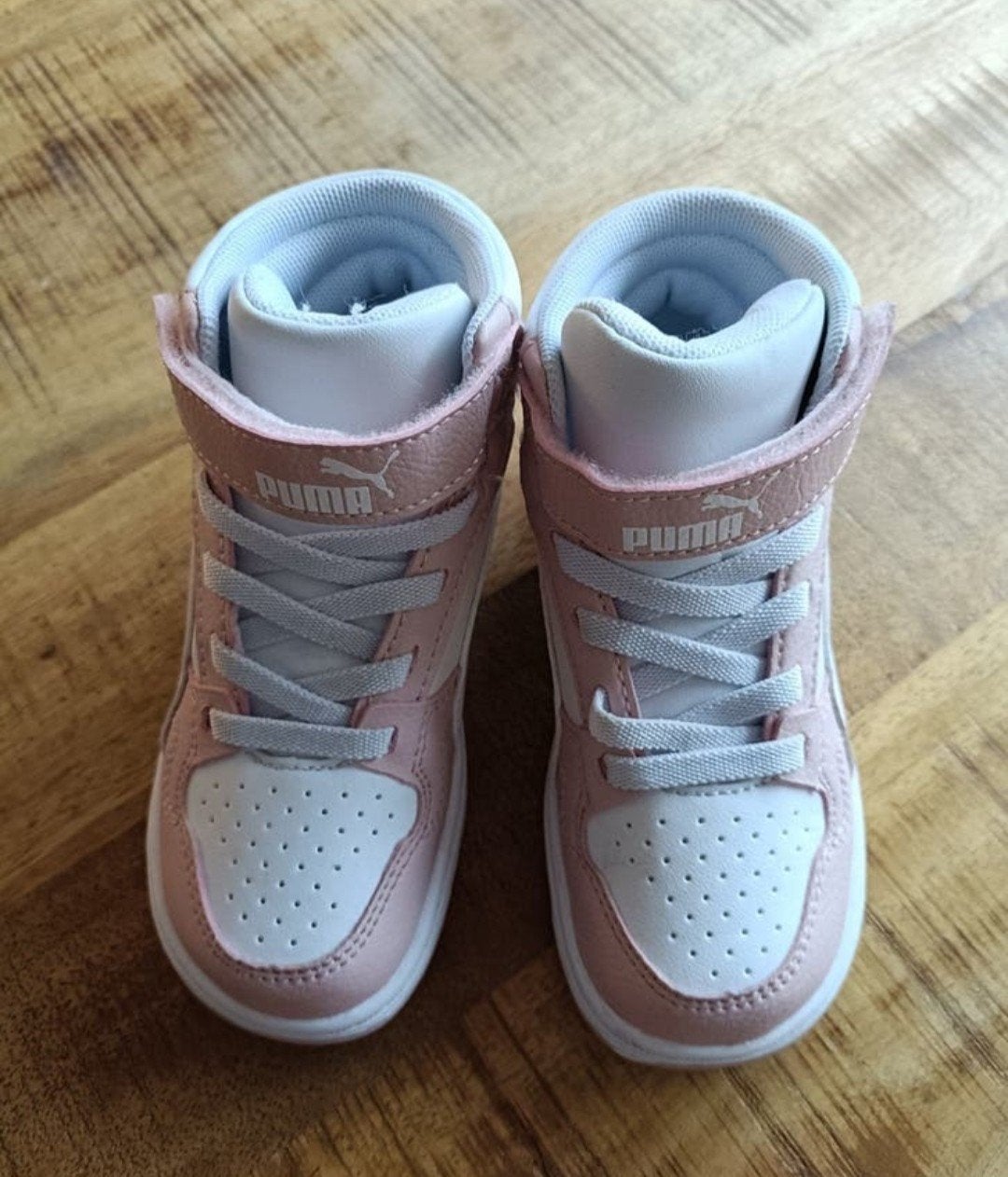 Puma sneakers maat 24, Meisje, Puma, Schoenen, Ophalen of Verzenden