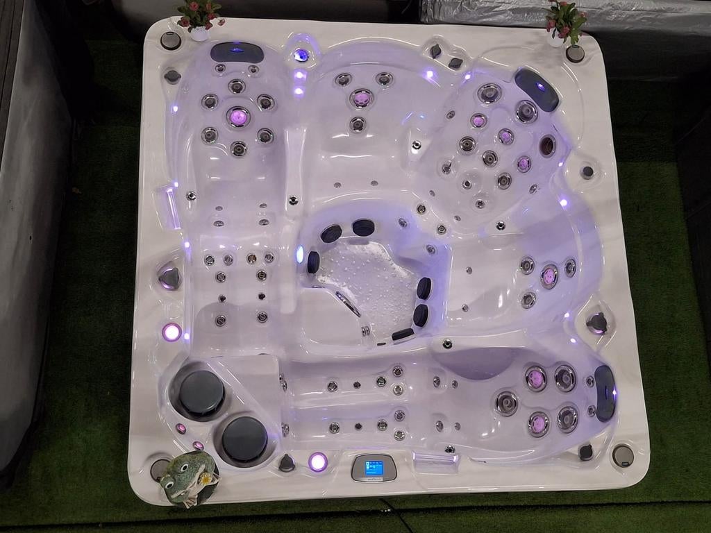 ‼️AANBIEDING voor 5500‼️ spa touch jacuzzi 5 persoons, Ophalen of Verzenden, Gebruikt, Filter