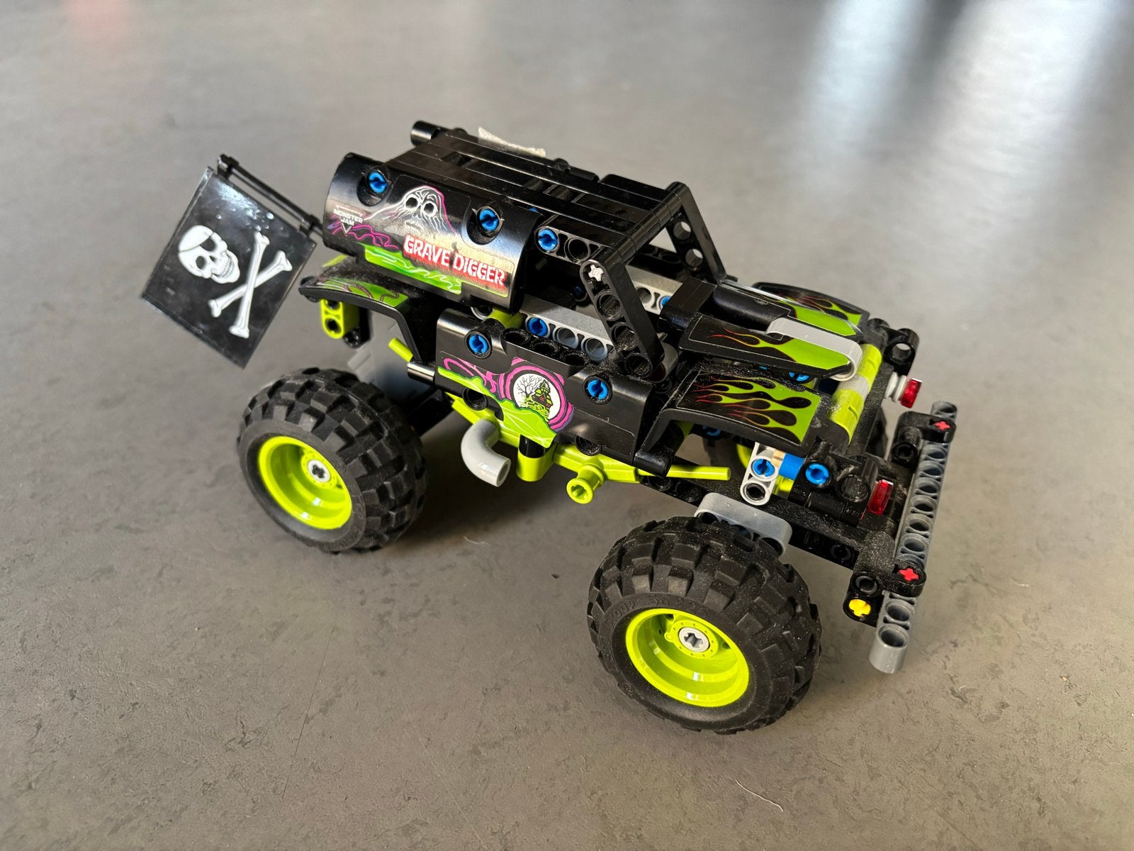 LEGO Technic Monster Jam Grave Digger 42118, Gebruikt, Lego, Ophalen of Verzenden, Technic