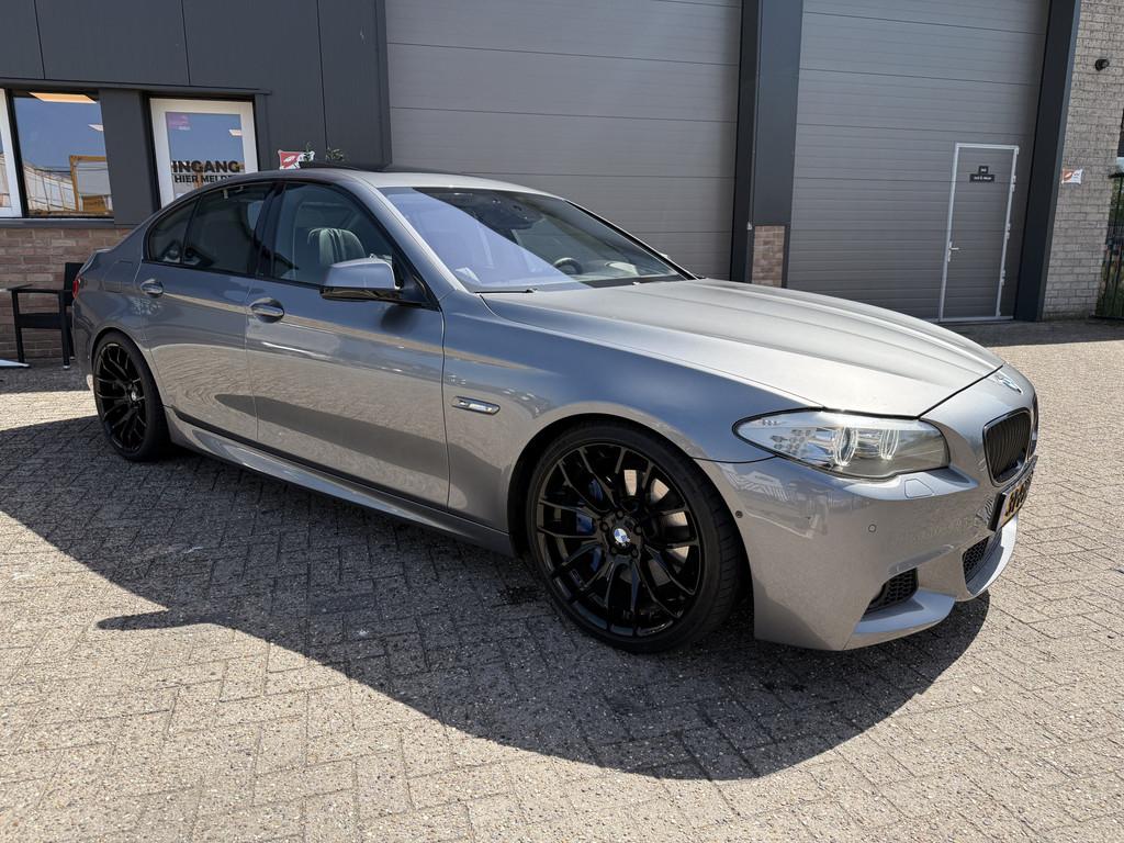 BMW 5 Serie 535i High M-Pakket Full options 108.000euro, Automaat, Euro 5, Achterwielaandrijving, Gebruikt