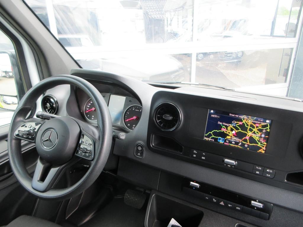 Mercedes-Benz Sprinter 215cdi, L2H2 Automaat, Airco, Camera,, Start-stop-systeem, Stof, Gebruikt, 150 pk