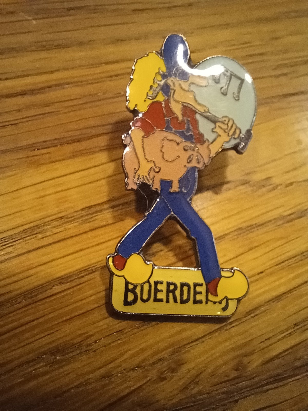 Pin Boerderij (boer met varken), Verzamelen, Speldjes, Pins en Buttons, Ophalen, Zo goed als nieuw, Overige onderwerpen, Speldje of Pin