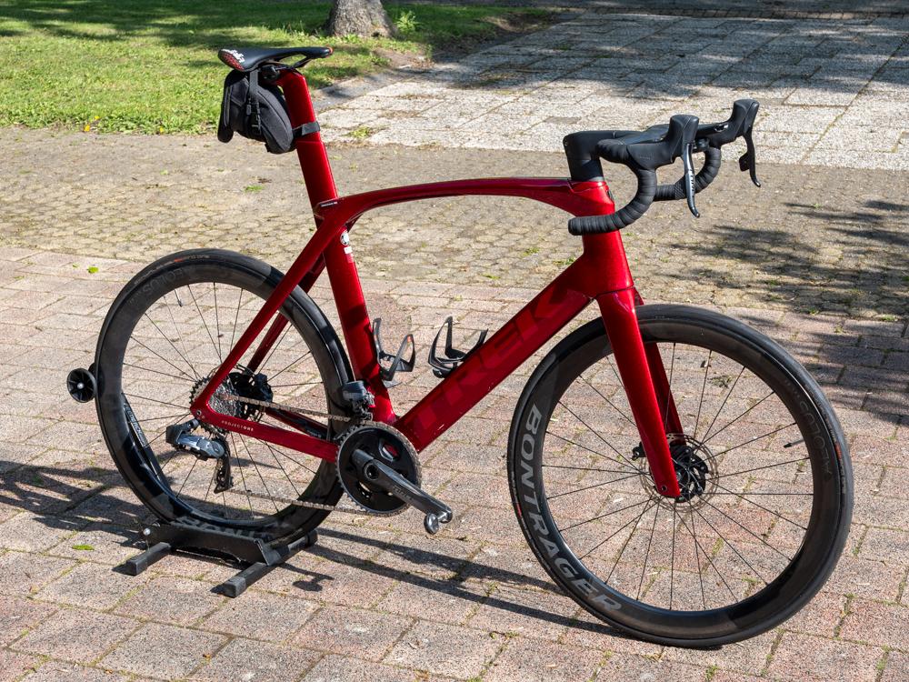 Nieuwstaat Trek Madone wielrenfiets te koop (62cm frame), Ophalen, Zo goed als nieuw, Overige typen