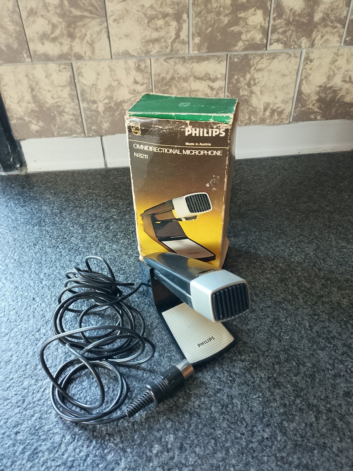 Vintage Philip microfoon, Muziek en Instrumenten, Microfoons, Ophalen of Verzenden, Gebruikt, Overige typen