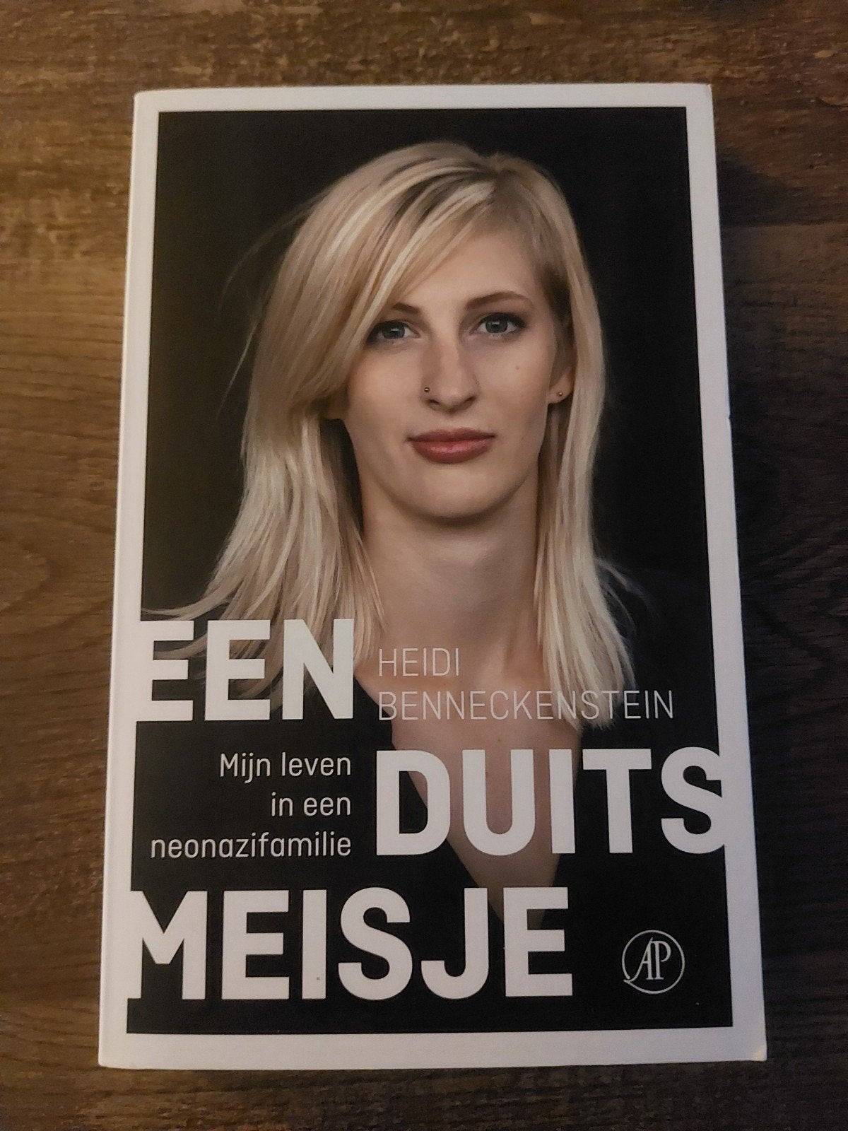 Een Duits meisje Heidi Benneckenstein, Ophalen of Verzenden