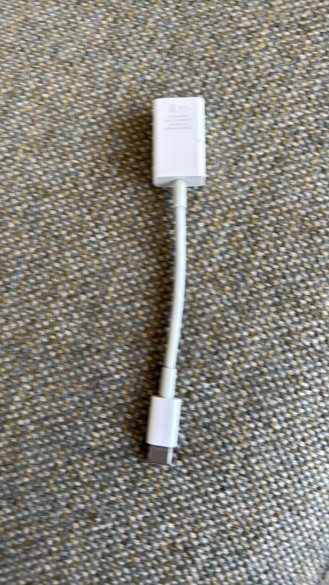 Apple A1632 USB-C-NAAR-USB-ADAPTER, Ophalen of Verzenden, Zo goed als nieuw