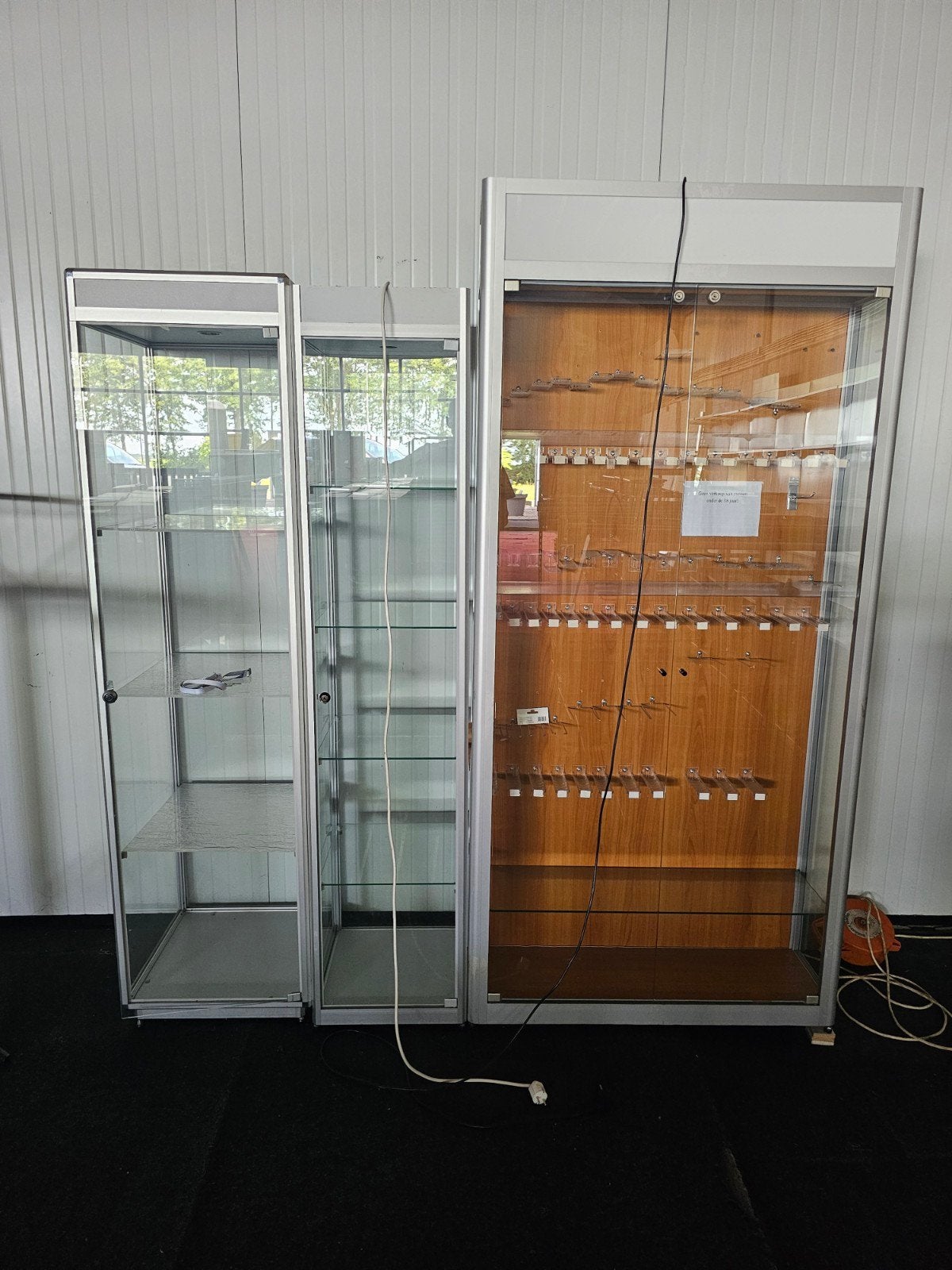 3 Vitrinekast vitrinekasten pallet stelling, Ophalen, Minder dan 50 cm, Gebruikt, .