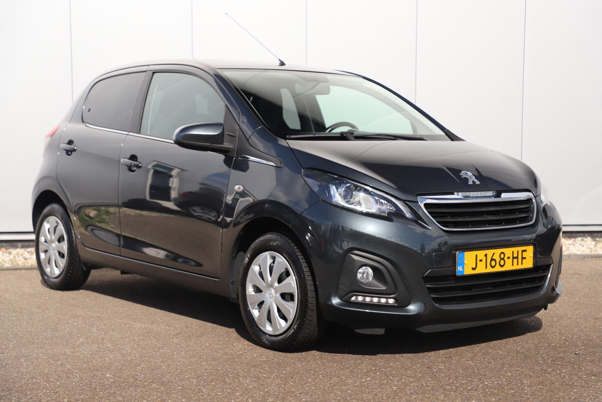 Peugeot 108 1.0 e-VTi Active Airco Radio Bluetooth Donkere R, Voorwielaandrijving, Stof, Gebruikt, Start-stop-systeem