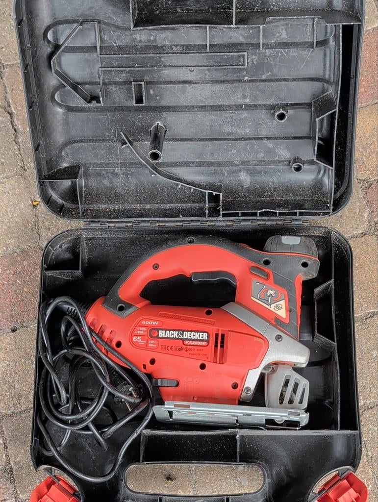 Defecte Black+Decker decoupeerzaag 600W Defecte decoupeerzaa, Gebruikt, Decoupeerzaag, Ophalen of Verzenden, 30 tot 70 mm