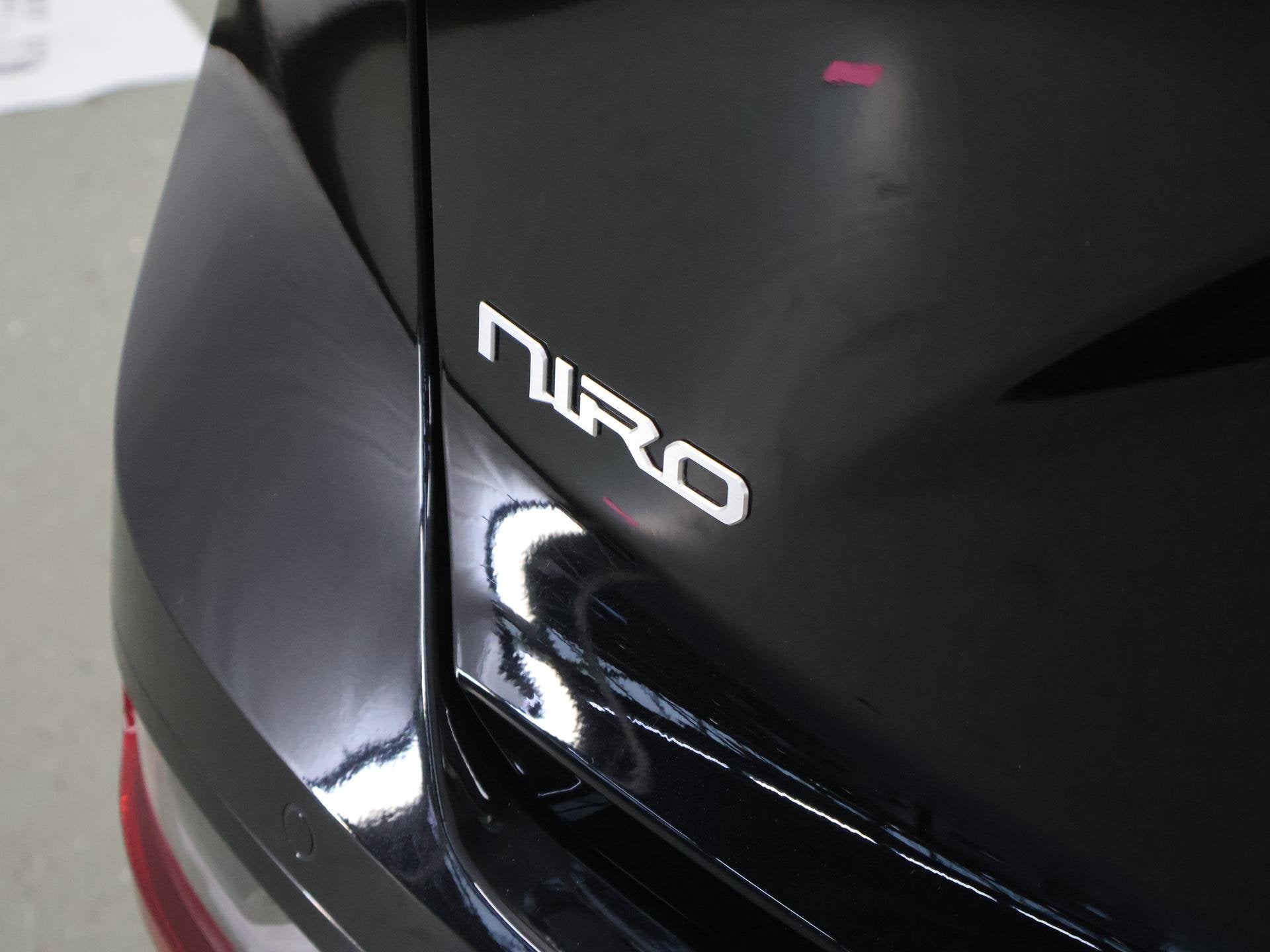 Foto 38 van Kia Niro 1.6 GDi PHEV DynamicPlusLine Edition | 18” lichtm