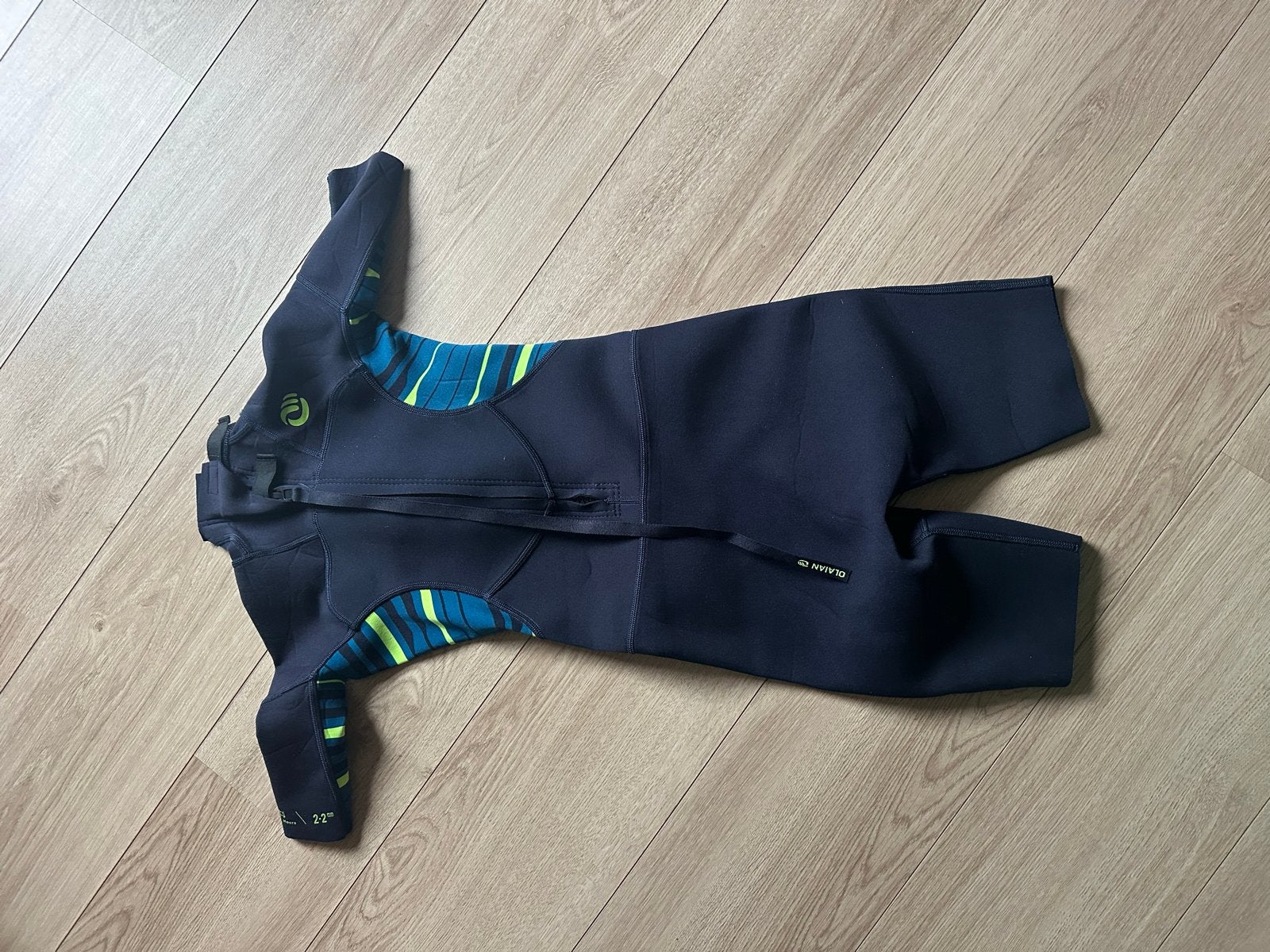 Wetsuit voor kinderen - 12 jaar, Watersport en Boten, Ophalen of Verzenden, Gebruikt, Kind, Wetsuit