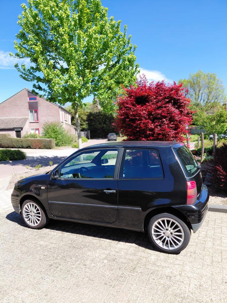 Seat Arosa 1.0 37KW 1999 Zwart, Auto's, Seat, Voorwielaandrijving, Overige modellen, 4 cilinders, 850 kg