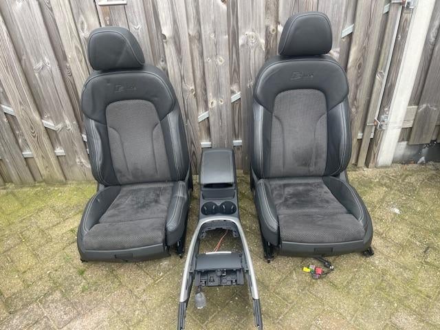 Interieur S-line Audi Q5 (8RB) (2012-06/2016-05), Auto-onderdelen, Interieur en Bekleding, Gebruikt, Auto-Union-Straße  1, Ingolstadt 85057, , Duitsland
