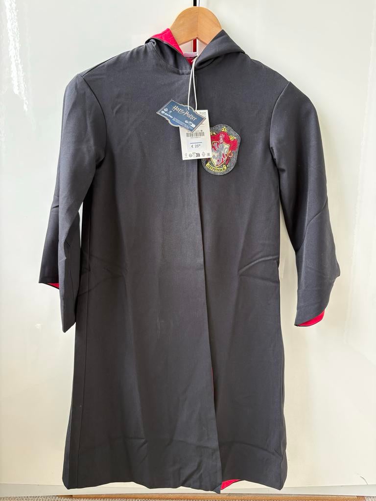 Nieuwe Harry Potter Gryffindor cape, maat 116-164, Ophalen of Verzenden, Zo goed als nieuw, 110 t/m 116, Jongen of Meisje