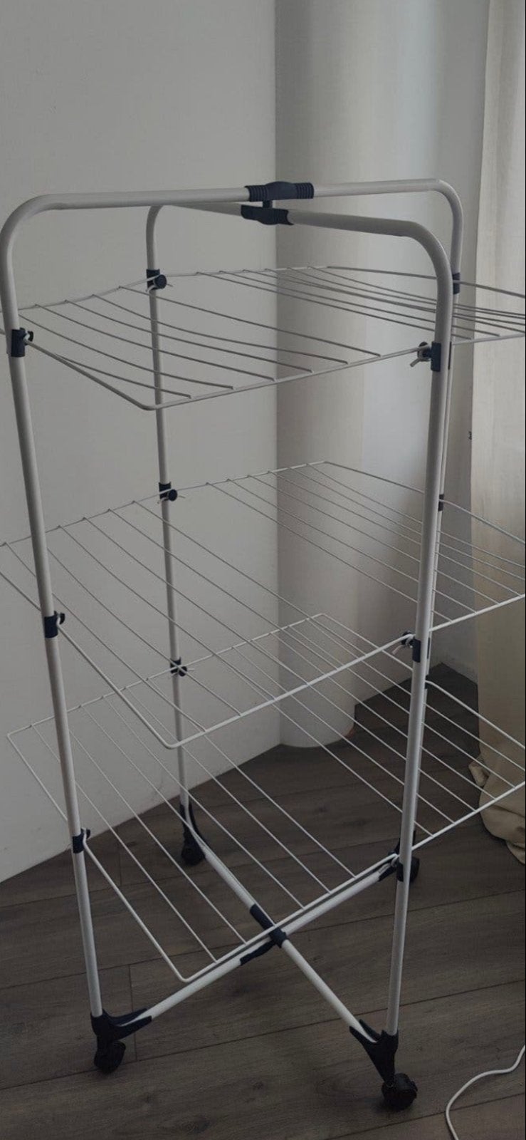 Handig droogrek met 3 lagen en wieltjes, Ophalen, Gebruikt