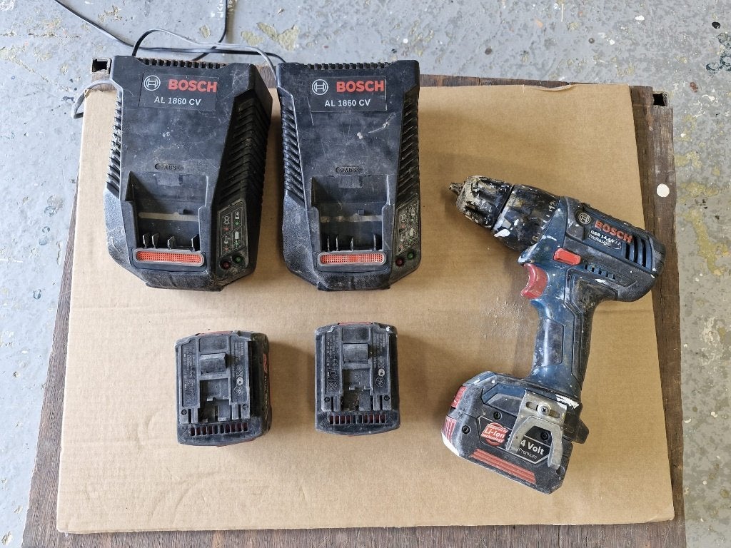 schroef / boormachine bosch (blauw), Ophalen, Gebruikt, Minder dan 400 watt, Boor- en Schroefmachine