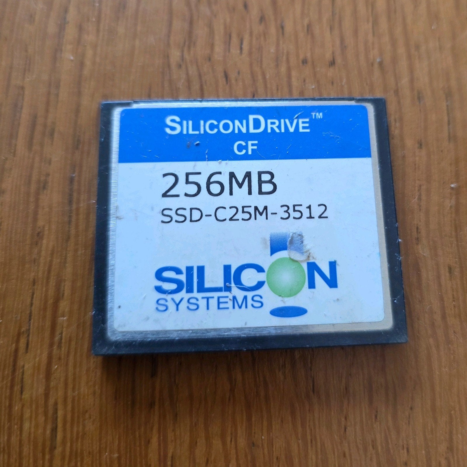 SiliconDrive CF 256MB SSD-C25M-3512 CompactFlash, Ophalen of Verzenden, Gebruikt, Compact Flash (CF), Minder dan 2 GB