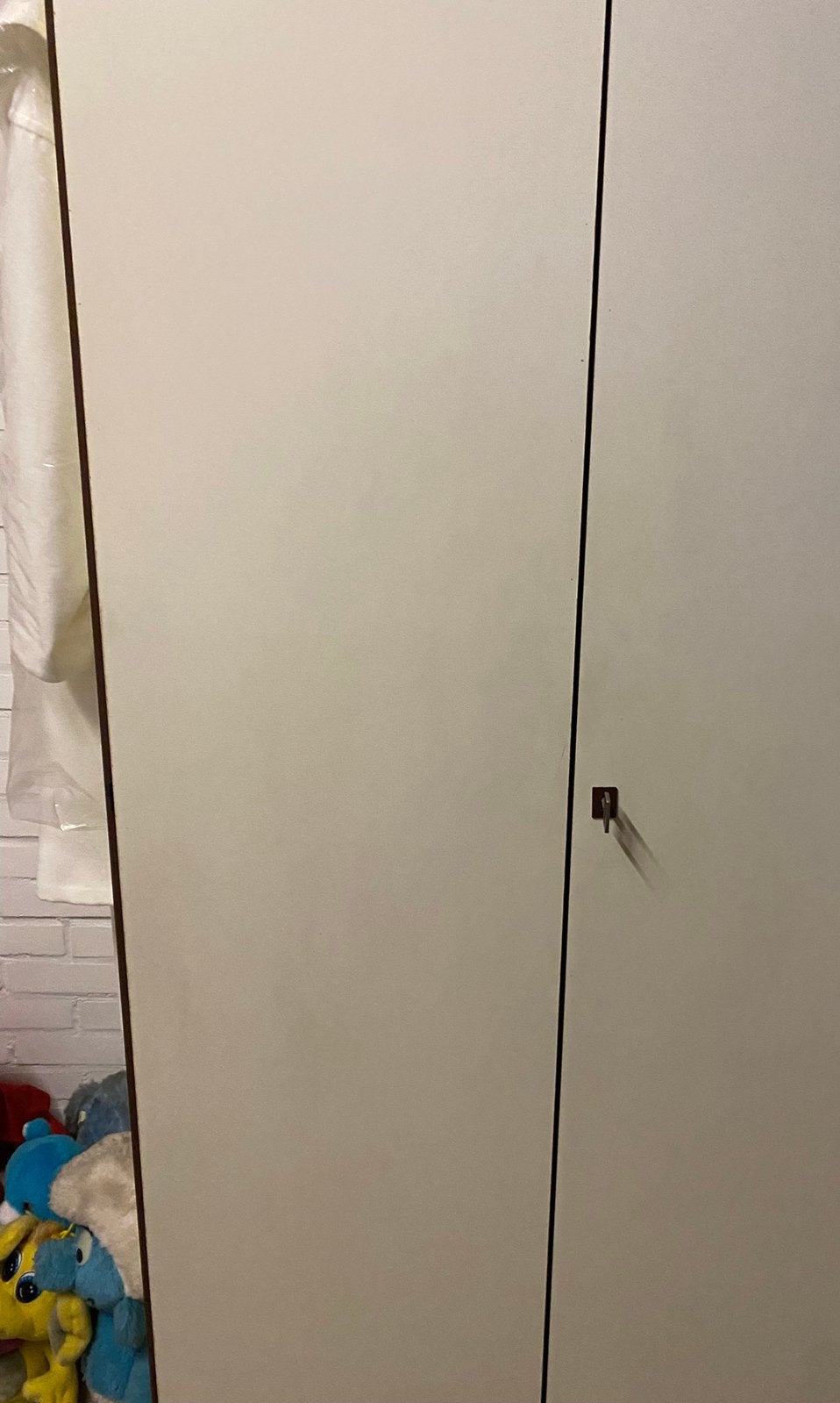 Kleding kast, Ophalen, Gebruikt