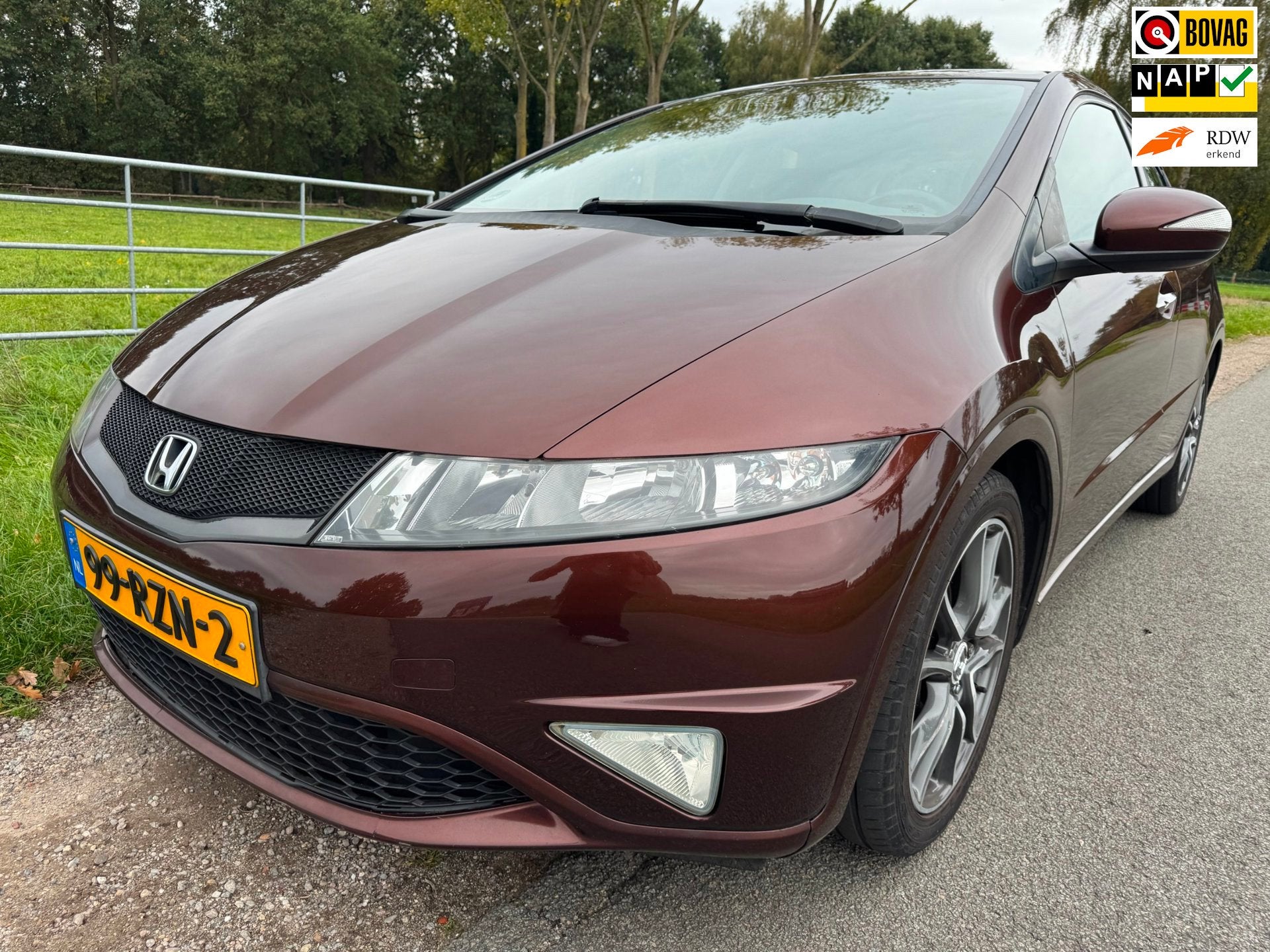 Honda Civic 1.8 Style Mode 140PK|top onderhouden|navi|stoelv, Auto's, Voorwielaandrijving, 15 km/l, Gebruikt, Zwart