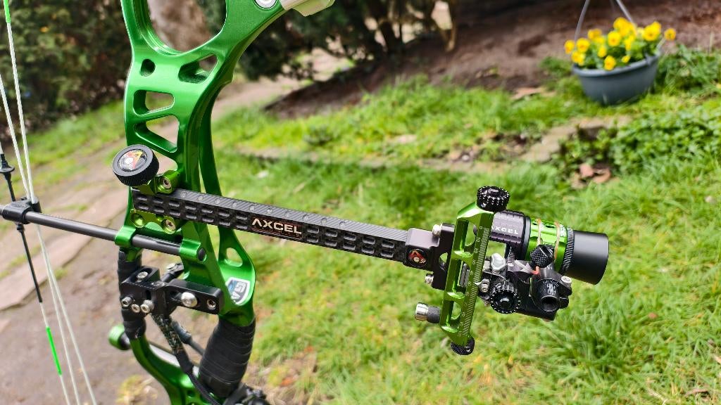 Hoyt Pro Comp Elite Target bow (WT 50-60, DL 26.5" - 28"), Sport en Fitness, Handboogschieten, Ophalen of Verzenden, Gebruikt