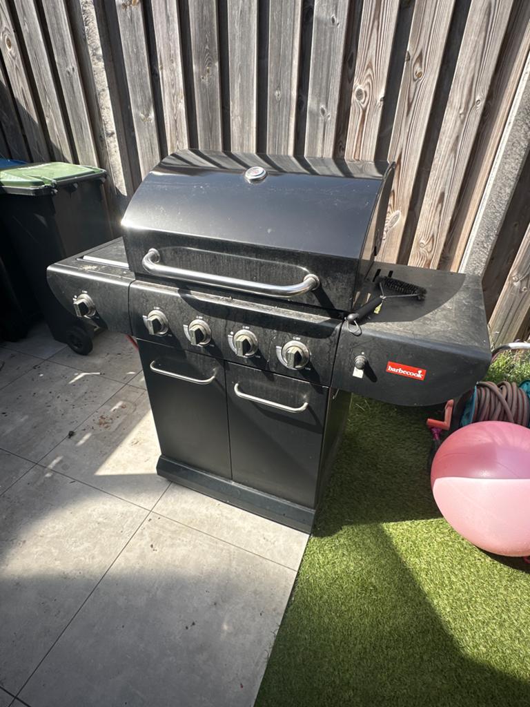 Barbecook gasbarbecue met zijbrander inc hoes, Ophalen, Gebruikt