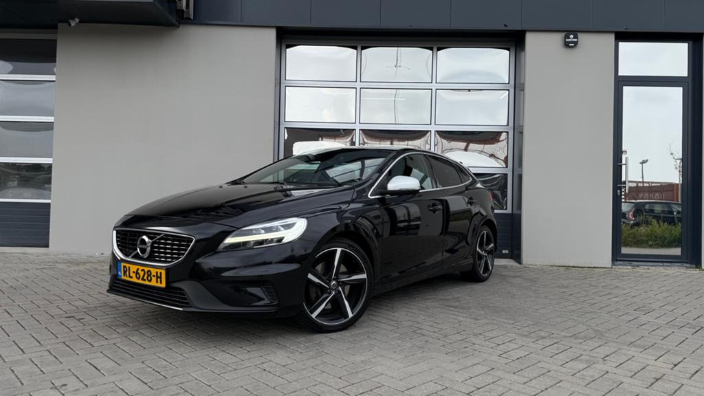 Volvo V40 2.0 D3 R- Design automaat 2018, Auto's, 4 cilinders, Origineel Nederlands, Diesel, Particulier