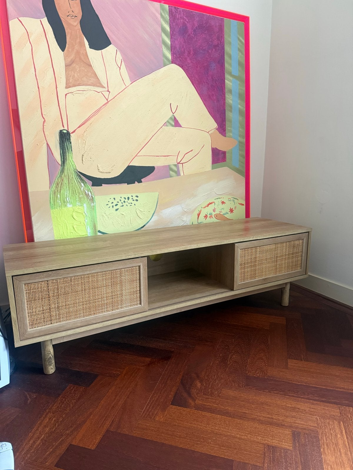 TV-meubel met rotan details, 100 tot 150 cm, Ophalen of Verzenden, Zo goed als nieuw, Minder dan 100 cm