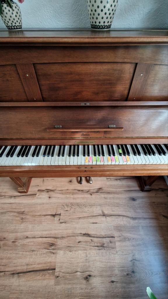 Antieke Wilhelm Biese Piano - Bruin, Gebruikt, Muziek en Instrumenten, Ophalen, Gebruikt, Bruin, Piano