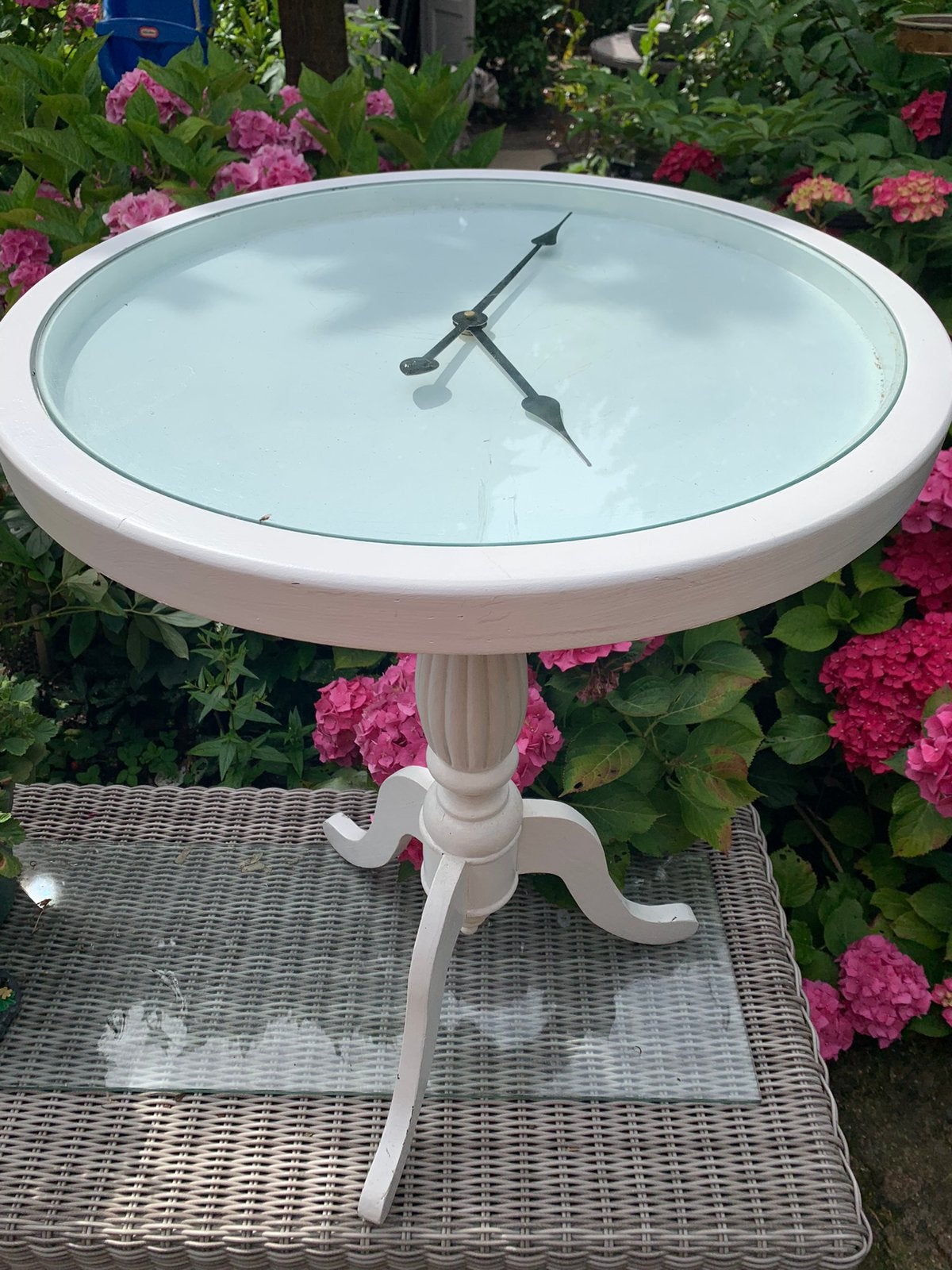 Unieke kloktafel - Decoratieve bijzettafel, Ophalen of Verzenden