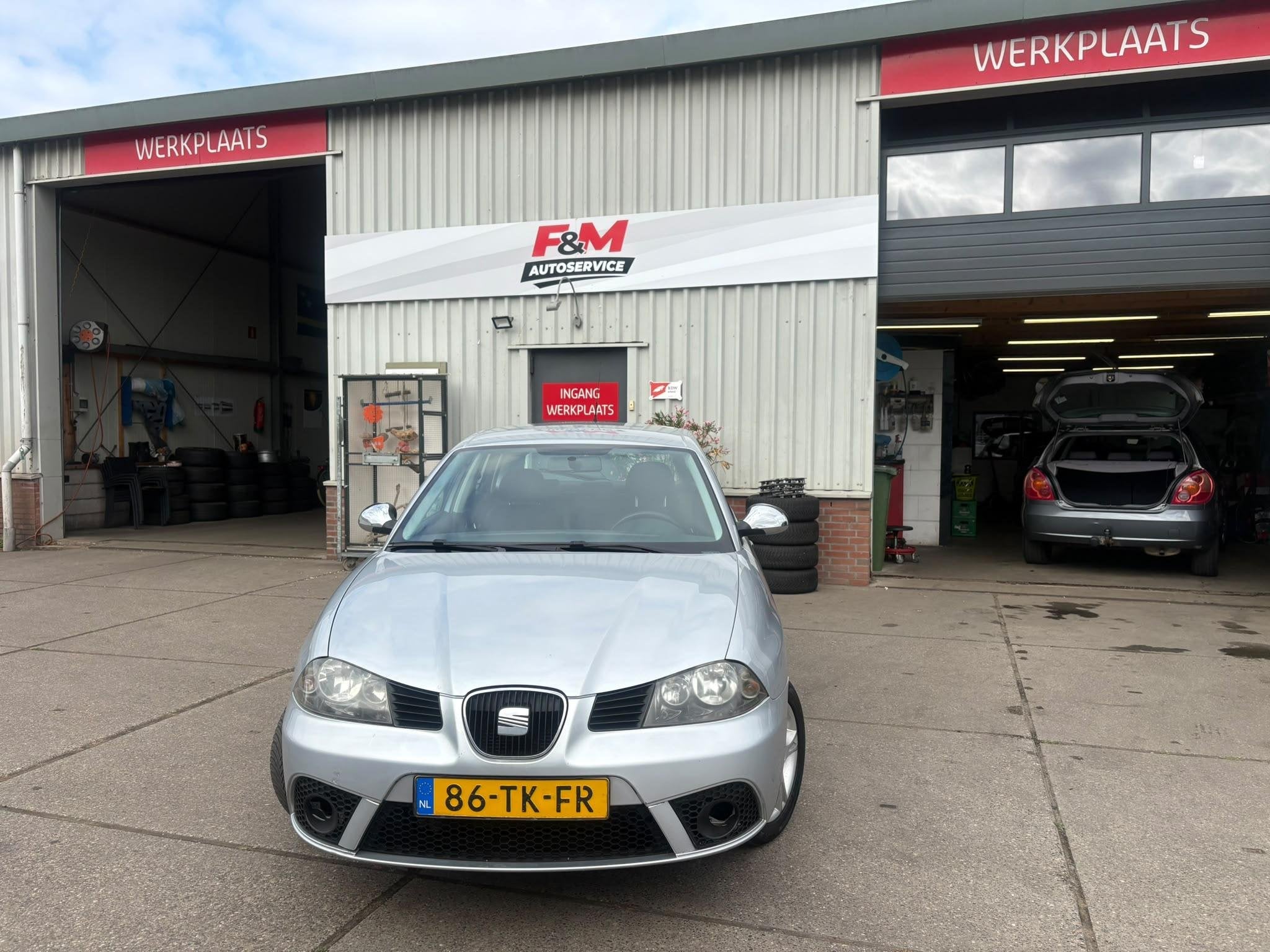 SEAT Ibiza 1.4-16V Trendstyle Airco, radio, cruise, Auto's, Voorwielaandrijving, Gebruikt, Ibiza, Bedrijf